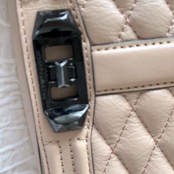 Rebecca Minkoff Taupe Leather with Black trim shoulder bag. - Picture 4 of 10